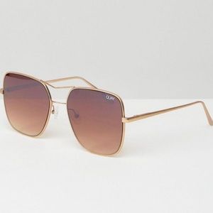 QUAY AUSTRALIA Gold Stop And Stare Sunglasses